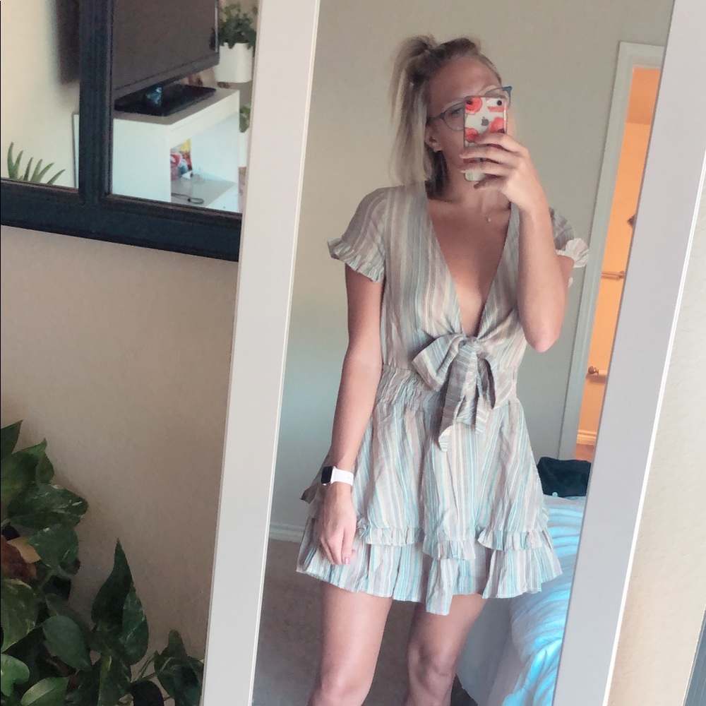 Vici striped ruffle dress!! NWOT